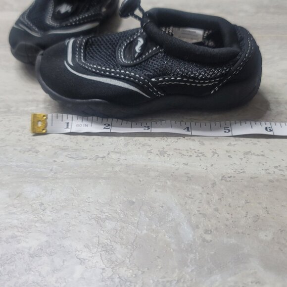 #339 Black Kids Water Shoes 5 / 6 - Picture 3 of 4